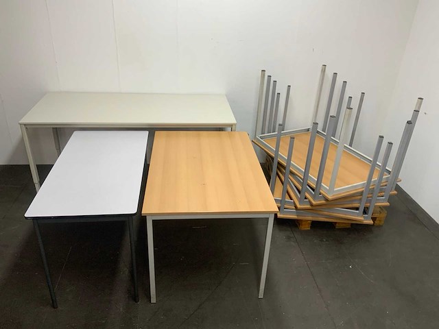 Partij tafels - afbeelding 3 van  3