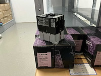 Partij taian ac magnetic contactors cn-25 (49x) - afbeelding 2 van  4