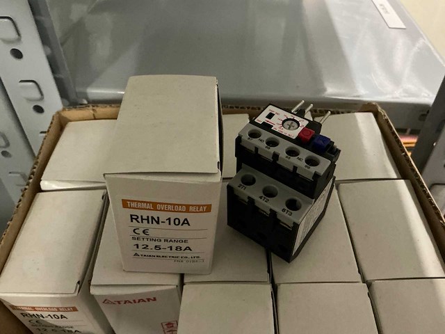 Partij taian rhn-10a thermal overload relay (116x) - afbeelding 2 van  4