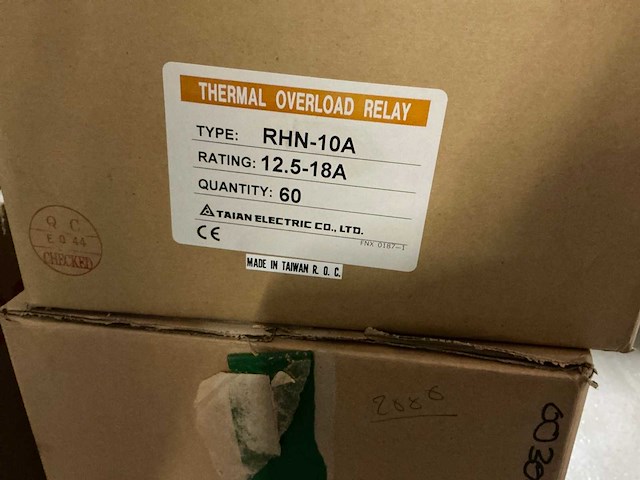 Partij taian rhn-10a thermal overload relay (116x) - afbeelding 4 van  4