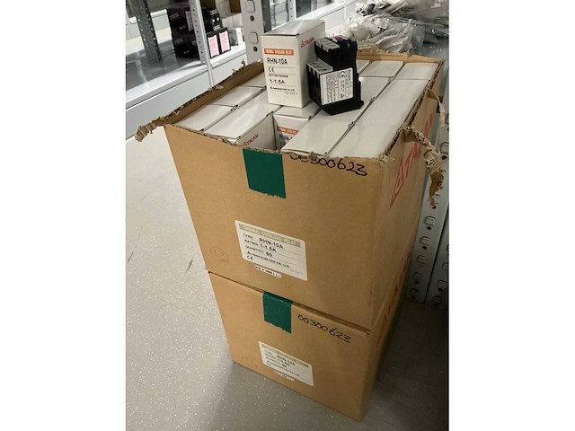 Partij taian thermal overload relay rhn-10a (120x) - afbeelding 2 van  2