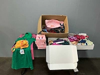 Partij tante betsy kleding en riemen - afbeelding 2 van  9