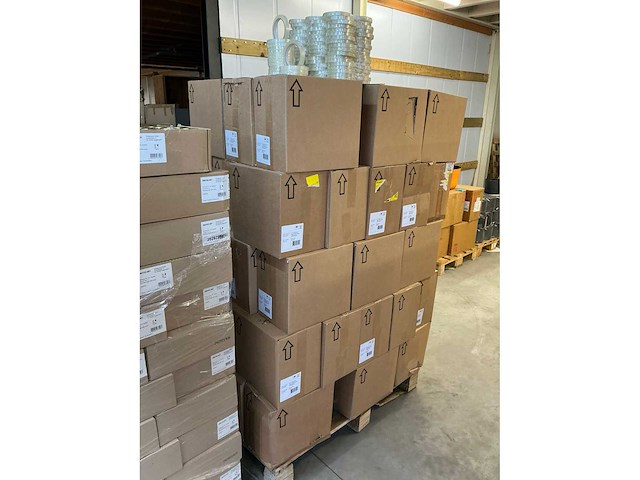 Partij tape 12mm acryl transparant (7920x) - afbeelding 3 van  3