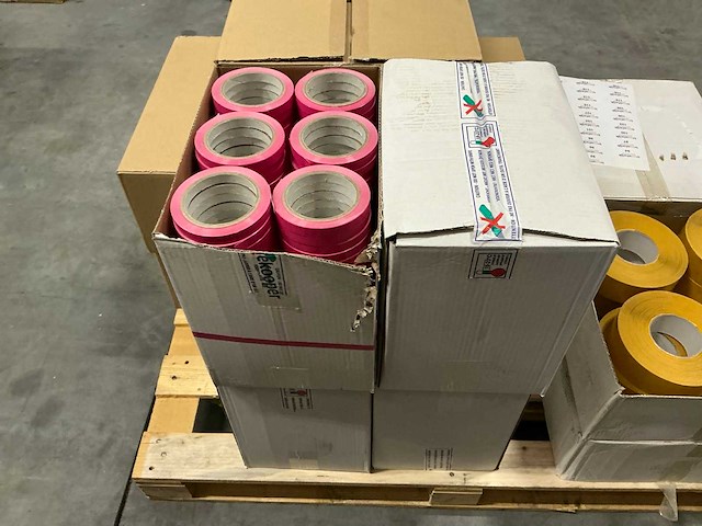 Partij tape roze (96x) - afbeelding 3 van  3