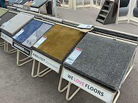 Partij tapijt samples met houder (25x) - afbeelding 3 van  12