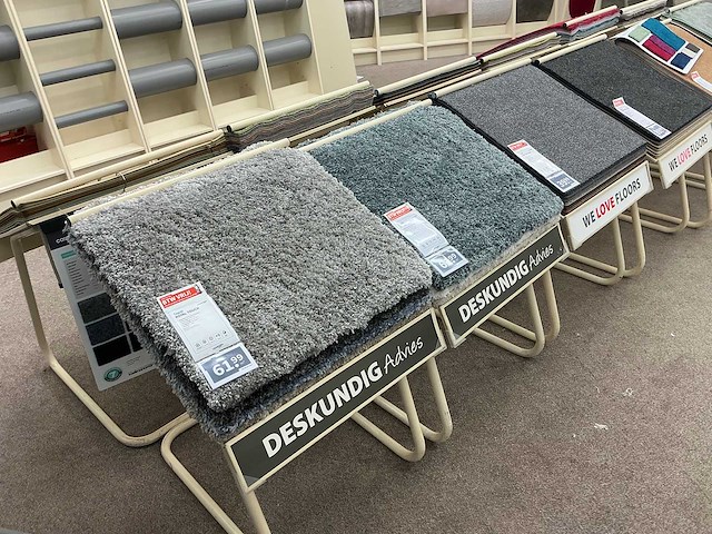 Partij tapijt samples met houder (25x) - afbeelding 9 van  12