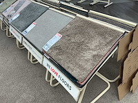 Partij tapijt samples met houder (25x) - afbeelding 12 van  12