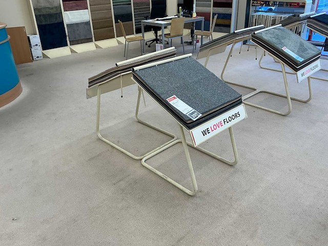 Partij tapijt samples met houder (34x) - afbeelding 4 van  8