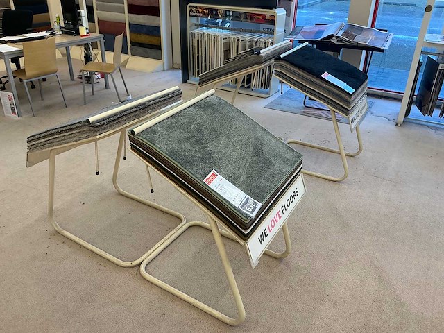 Partij tapijt samples met houder (34x) - afbeelding 5 van  8