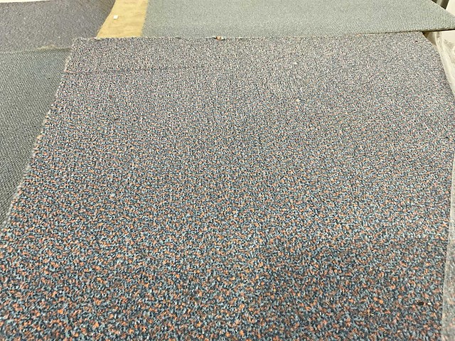 Partij tapijttegels 50x50 cm - afbeelding 5 van  7