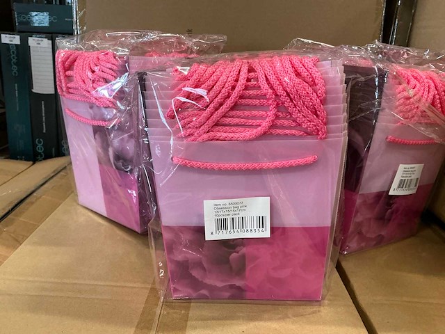 Partij tas obsession big pink 17/17x15/15x17cm (1860x) - afbeelding 4 van  6