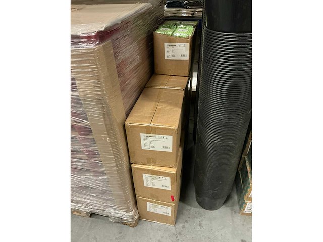 Partij tas quadro green 10,5x10,5x10,5cm (2400x) - afbeelding 2 van  3