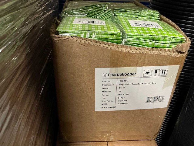 Partij tas quadro green 10,5x10,5x10,5cm (2400x) - afbeelding 3 van  3