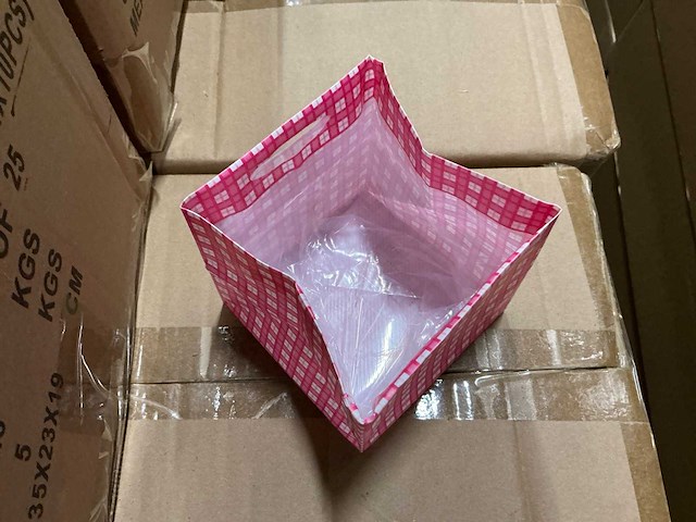 Partij tas quadro pink 10,5x10,5x10,5cm (6000x) - afbeelding 2 van  6