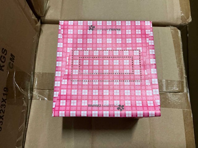 Partij tas quadro pink 10,5x10,5x10,5cm (6000x) - afbeelding 3 van  6