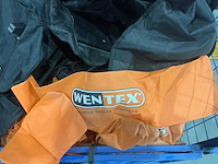 Partij tassen en zeil - afbeelding 5 van  6