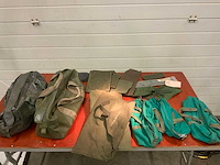 Partij tassen / gereedschap rollen - afbeelding 1 van  8