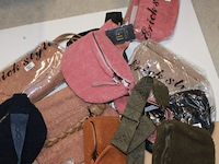 Partij tassen mix geleverd 12 stuks in ds 4 - afbeelding 6 van  7