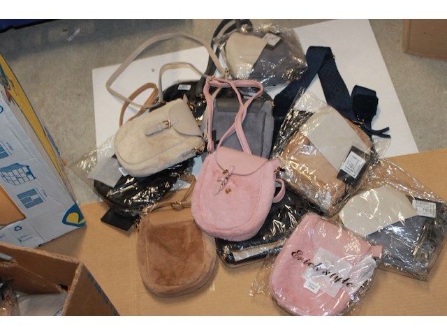 Partij tassen mix geleverd 12 stuks in ds 5 - afbeelding 2 van  7