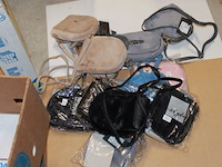 Partij tassen mix geleverd 12 stuks in ds 6 - afbeelding 5 van  7