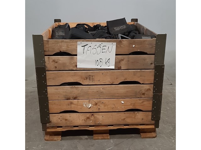 Partij tassen, o.a. lowepro - afbeelding 1 van  6