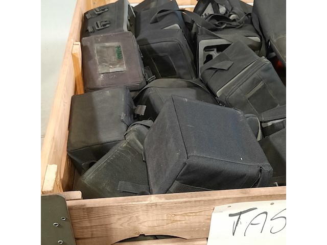 Partij tassen, o.a. lowepro - afbeelding 6 van  6