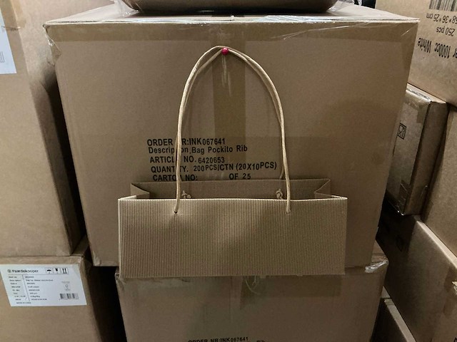 Partij tassen pockito ribbel 33x11x11.5cm (600x) - afbeelding 1 van  5