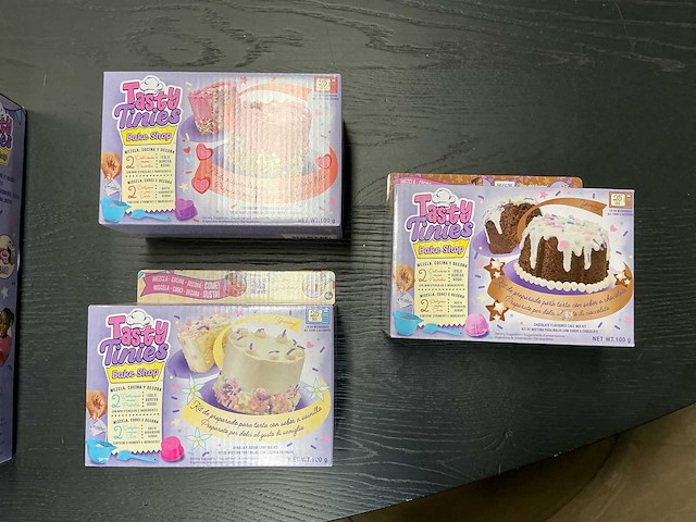 Partij tasty tinie's - 33 pallets - volle vracht (10896x) - afbeelding 12 van  19