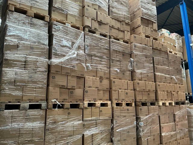Partij tasty tinie's - 33 pallets - volle vracht (10896x) - afbeelding 14 van  19