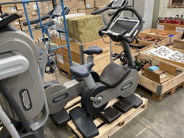 Partij technogym fitness apparaten, 5 stuks - afbeelding 12 van  12