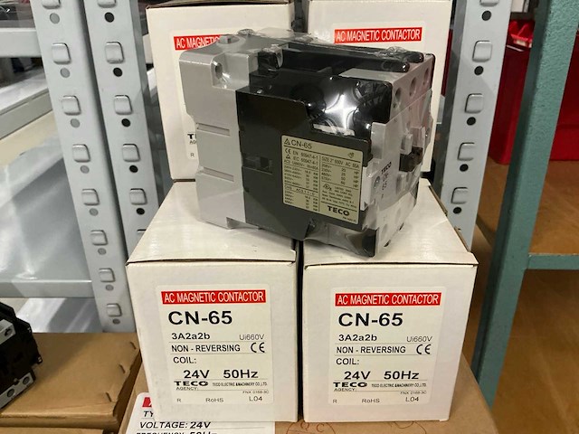 Partij teco ac magnetic contactors cn-65 (26x) - afbeelding 1 van  2