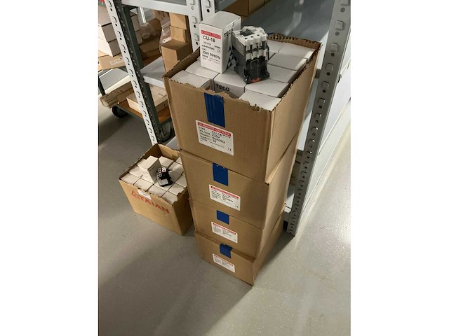 Partij teco ac magnetic contactors cu-18 (120x) - afbeelding 2 van  3