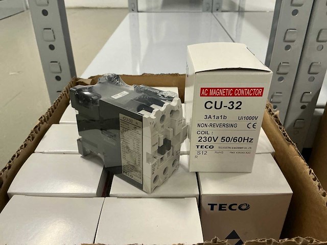 Partij teco ac magnetic contactors cu-32 (30x) - afbeelding 1 van  4