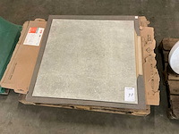 Partij tegels - afbeelding 2 van  4