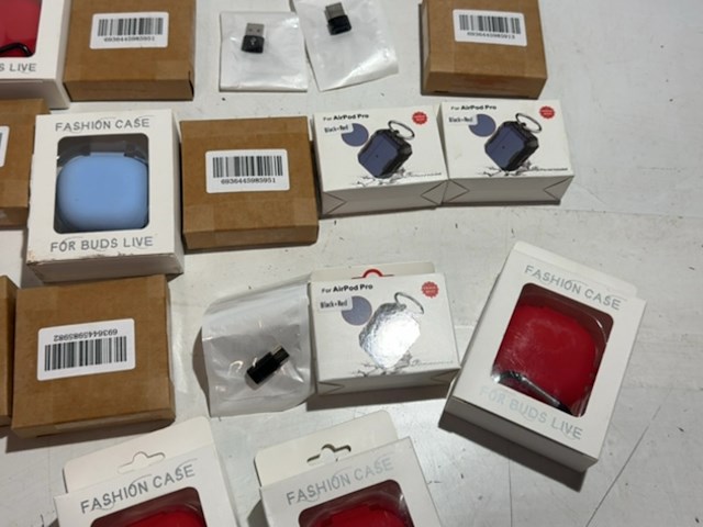 Partij telefoon- en laptopaccessoires - afbeelding 4 van  6