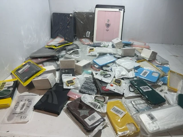 Partij telefoon en tablet accessoires - afbeelding 1 van  9