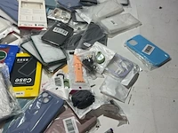 Partij telefoon en tablet accessoires - afbeelding 5 van  8