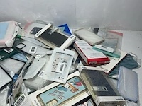 Partij telefoon en tablet accessoires - afbeelding 3 van  9