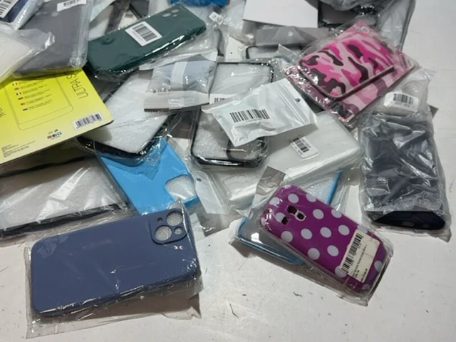 Partij telefoon en tablet accessoires - afbeelding 8 van  8