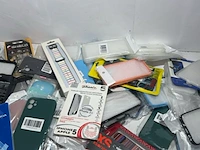 Partij telefoon en tablet accessoires - afbeelding 4 van  10