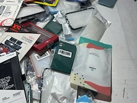 Partij telefoon en tablet accessoires - afbeelding 6 van  10
