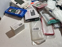 Partij telefoon en tablet accessoires - afbeelding 9 van  10