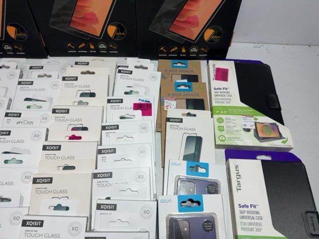 Partij telefoon hoesjes en screen protectors, panzer glass en xqisit - afbeelding 9 van  9