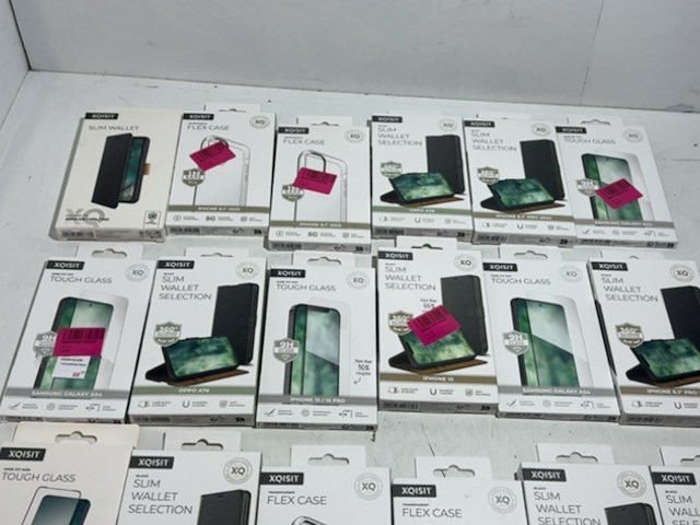 Partij telefoon hoesjes en screen protectors, xqisit - afbeelding 5 van  6