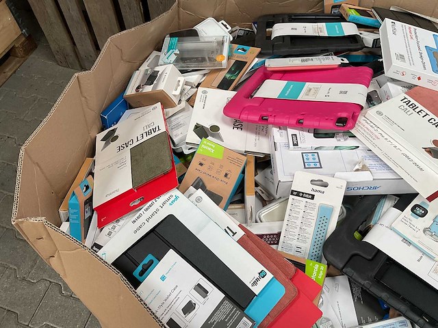 Partij telefoon, tablet hoesjes & telefoonhouders - afbeelding 6 van  6