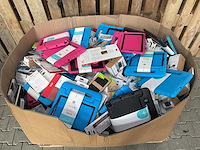 Partij telefoon, tablet hoesjes & telefoonhouders - afbeelding 1 van  6