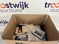 Partij telefoonaccessoires en accessoires