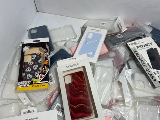 Partij telefoonhoesjes, diverse merken en types 70 stuks - afbeelding 3 van  6