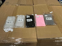 Partij telefoonhoesjes - afbeelding 1 van  4