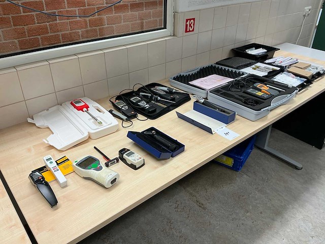 Partij temperatuurmeters - afbeelding 1 van  5